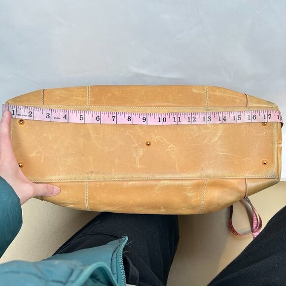 Gucci Authentic Vintage Light Tan Brown Leather Travel Weekender Duffle Hand Bag - Picture 15 of 17